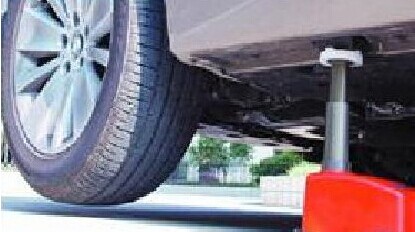 千斤頂頂升汽車(chē)圖